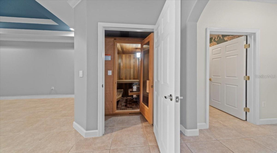 ORLANDO, Florida 32836, 2 Bedrooms Bedrooms, ,2 BathroomsBathrooms,Residential,For Sale,THE ESPLANADE,0,MFRS5138381