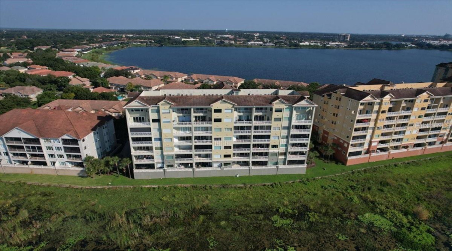 ORLANDO, Florida 32836, 2 Bedrooms Bedrooms, ,2 BathroomsBathrooms,Residential,For Sale,THE ESPLANADE,0,MFRS5138381