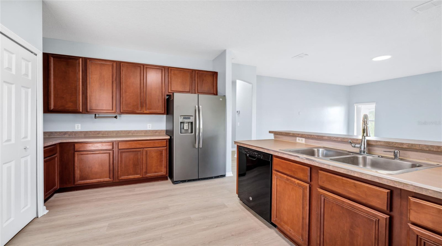 KISSIMMEE, Florida 34746, 3 Bedrooms Bedrooms, ,2 BathroomsBathrooms,Residential,For Sale,SKYVIEW,0,MFRO6358678