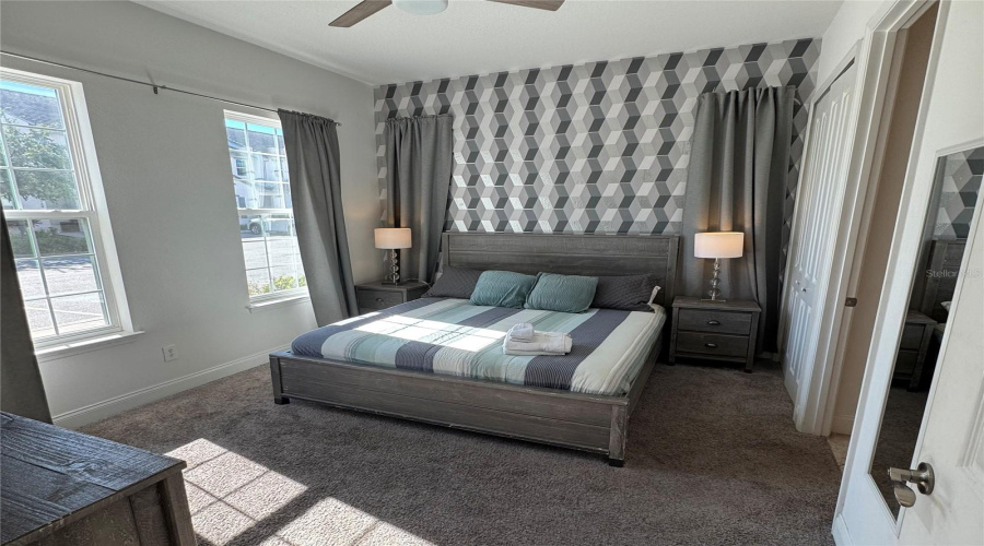 DAVENPORT, Florida 33896, 5 Bedrooms Bedrooms, ,4 BathroomsBathrooms,Residential,For Sale,CAPTIVA,0,MFRO6358640