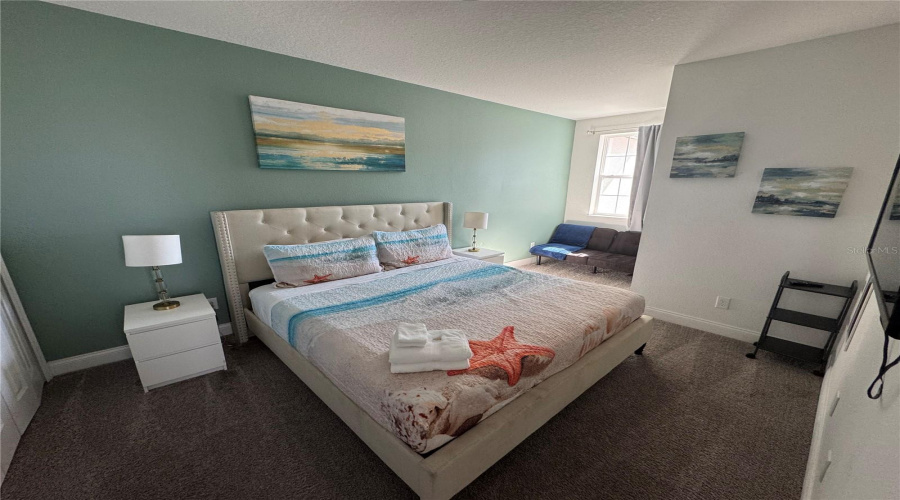 DAVENPORT, Florida 33896, 5 Bedrooms Bedrooms, ,4 BathroomsBathrooms,Residential,For Sale,CAPTIVA,0,MFRO6358640