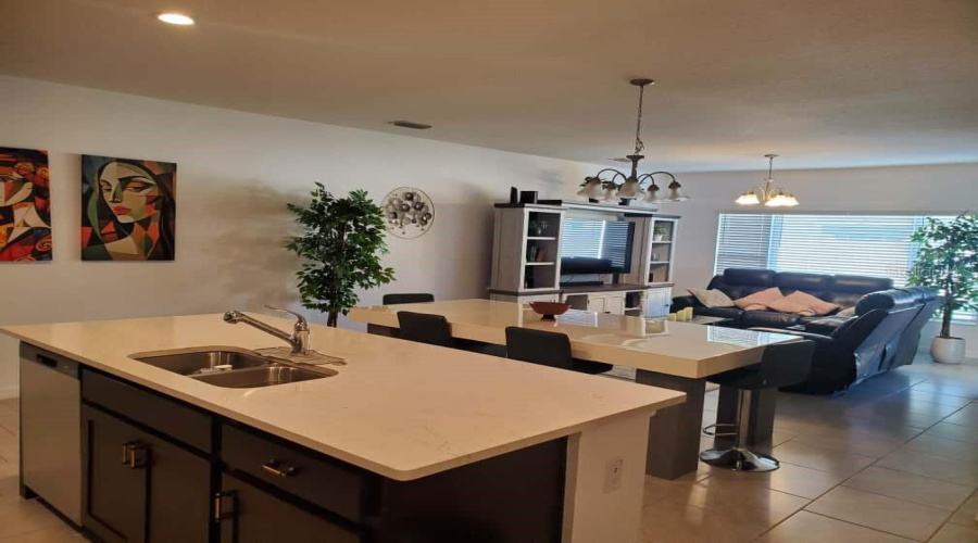 KISSIMMEE, Florida 34746, 4 Bedrooms Bedrooms, ,2 BathroomsBathrooms,Residential,For Sale,WISPY CYPRESS,0,MFRO6359907