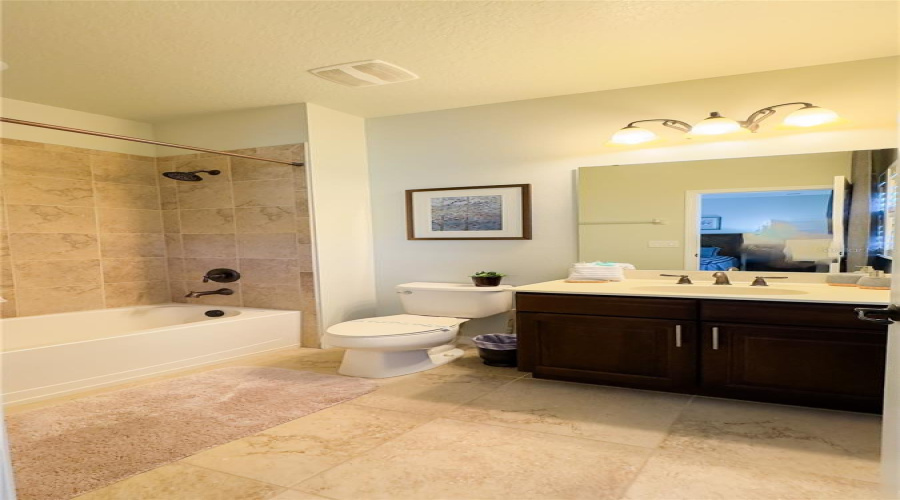 DAVENPORT, Florida 33837, 5 Bedrooms Bedrooms, ,4 BathroomsBathrooms,Residential,For Sale,YELLOW SNAPDRAGON,0,MFRO6322910