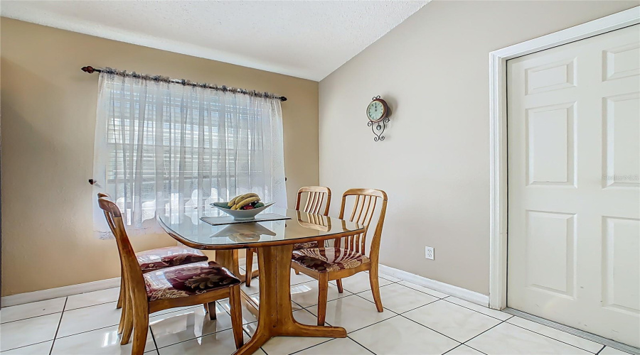 DAVENPORT, Florida 33897, 4 Bedrooms Bedrooms, ,2 BathroomsBathrooms,Residential,For Sale,HALSTEAD,0,MFRO6359958