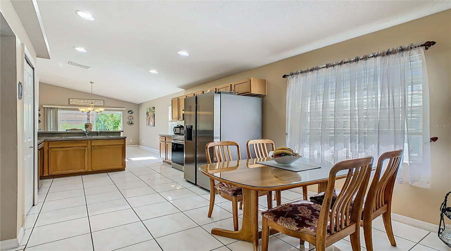 DAVENPORT, Florida 33897, 4 Bedrooms Bedrooms, ,2 BathroomsBathrooms,Residential,For Sale,HALSTEAD,0,MFRO6359958