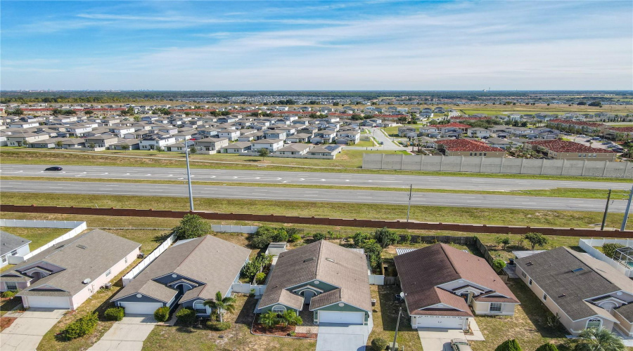 DAVENPORT, Florida 33897, 4 Bedrooms Bedrooms, ,2 BathroomsBathrooms,Residential,For Sale,HALSTEAD,0,MFRO6359958