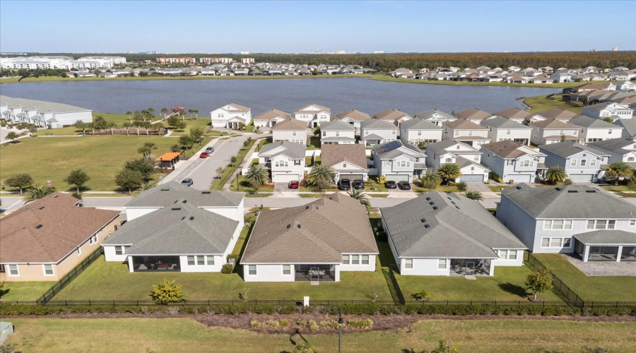 KISSIMMEE, Florida 34746, 4 Bedrooms Bedrooms, ,3 BathroomsBathrooms,Residential,For Sale,TRIBUTE,0,MFRO6359992