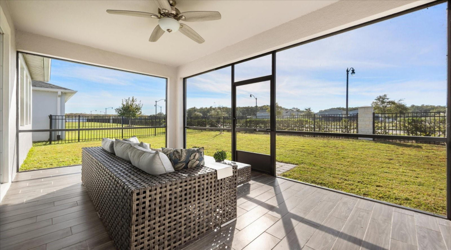 KISSIMMEE, Florida 34746, 4 Bedrooms Bedrooms, ,3 BathroomsBathrooms,Residential,For Sale,TRIBUTE,0,MFRO6359992