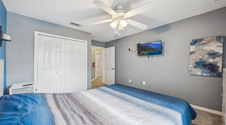 KISSIMMEE, Florida 34746, 3 Bedrooms Bedrooms, ,2 BathroomsBathrooms,Residential,For Sale,VERO BEACH,0,MFRO6360007