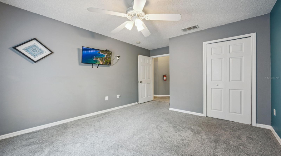 KISSIMMEE, Florida 34746, 3 Bedrooms Bedrooms, ,2 BathroomsBathrooms,Residential,For Sale,VERO BEACH,0,MFRO6360007