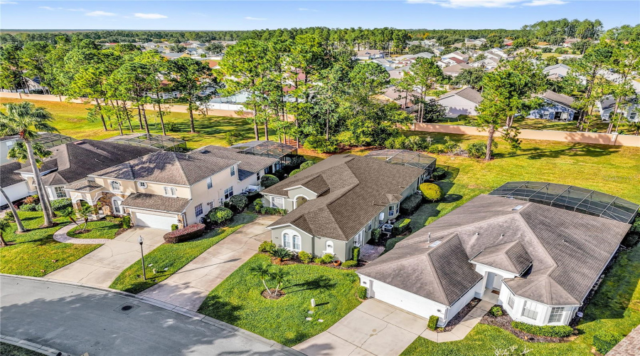 DAVENPORT, Florida 33897, 4 Bedrooms Bedrooms, ,3 BathroomsBathrooms,Residential,For Sale,CALABAY PARC,0,MFRO6358916