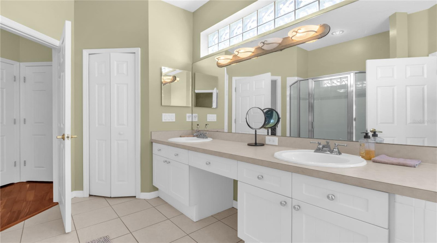 DAVENPORT, Florida 33897, 4 Bedrooms Bedrooms, ,3 BathroomsBathrooms,Residential,For Sale,CALABAY PARC,0,MFRO6358916