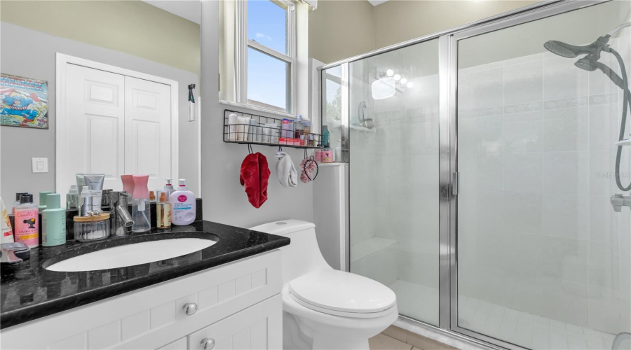 DAVENPORT, Florida 33897, 4 Bedrooms Bedrooms, ,3 BathroomsBathrooms,Residential,For Sale,CALABAY PARC,0,MFRO6358916