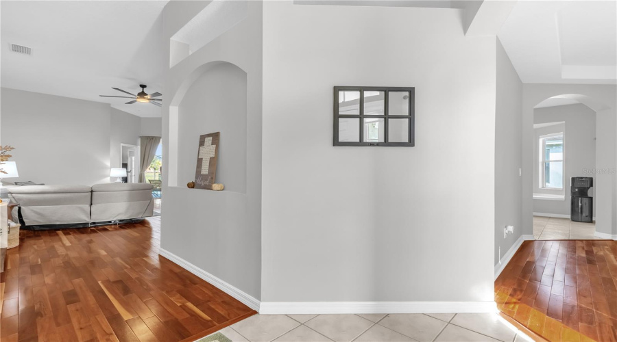 DAVENPORT, Florida 33897, 4 Bedrooms Bedrooms, ,3 BathroomsBathrooms,Residential,For Sale,CALABAY PARC,0,MFRO6358916