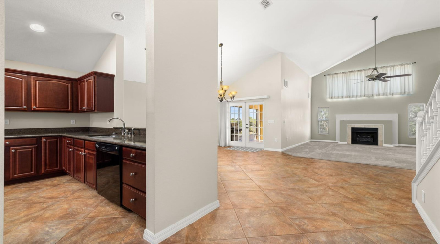 Kitchen/ Family Room