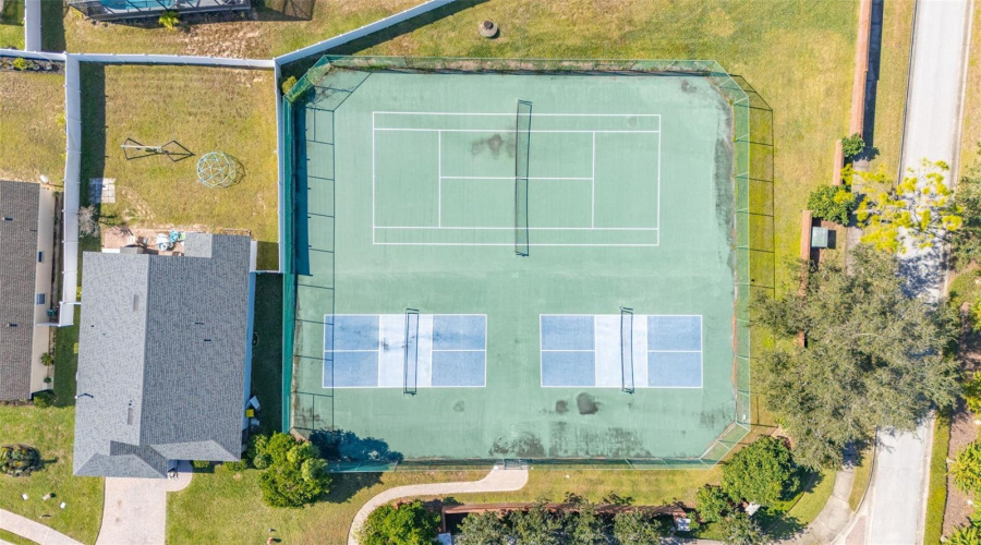 Tennis/Pickleball courts