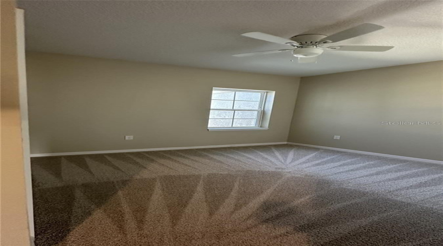 DAVENPORT, Florida 33896, 3 Bedrooms Bedrooms, ,3 BathroomsBathrooms,Residential,For Sale,LAKE SHORE,0,MFRO6359843