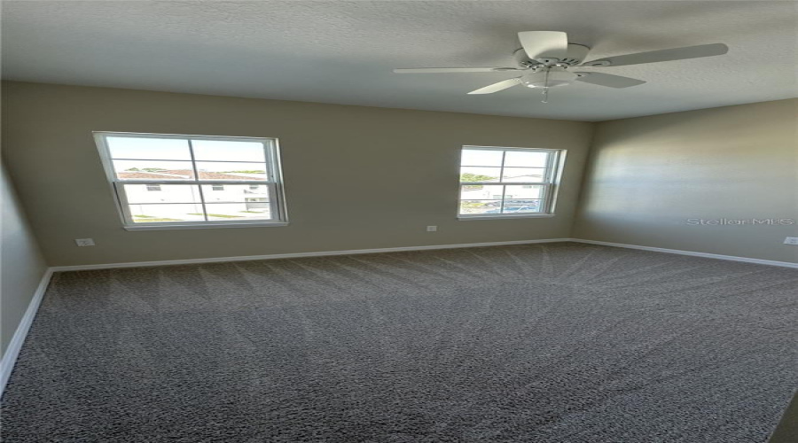 DAVENPORT, Florida 33896, 4 Bedrooms Bedrooms, ,3 BathroomsBathrooms,Residential,For Sale,LAKE SHORE,0,MFRO6359798