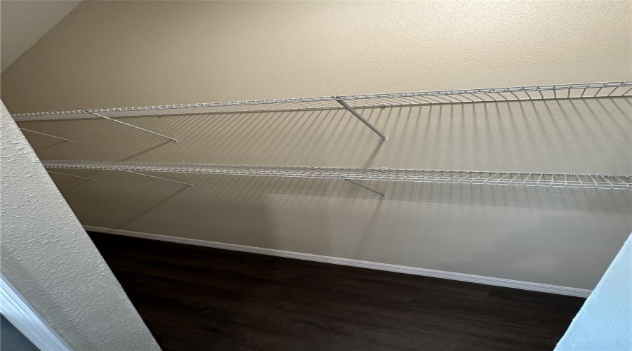 DAVENPORT, Florida 33896, 4 Bedrooms Bedrooms, ,3 BathroomsBathrooms,Residential,For Sale,LAKE SHORE,0,MFRO6359798