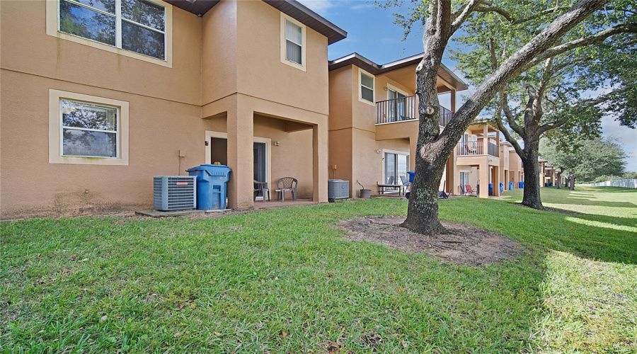 DAVENPORT, Florida 33897, 4 Bedrooms Bedrooms, ,3 BathroomsBathrooms,Residential,For Sale,CALABRIA,0,MFRO6359219