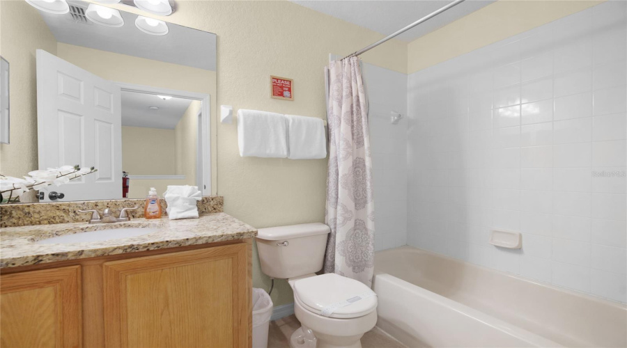 DAVENPORT, Florida 33897, 4 Bedrooms Bedrooms, ,3 BathroomsBathrooms,Residential,For Sale,CALABRIA,0,MFRO6359219