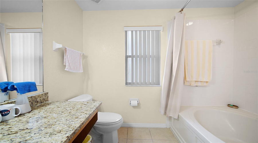 DAVENPORT, Florida 33897, 4 Bedrooms Bedrooms, ,3 BathroomsBathrooms,Residential,For Sale,CALABRIA,0,MFRO6359219