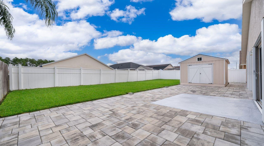 DAVENPORT, Florida 33897, 4 Bedrooms Bedrooms, ,2 BathroomsBathrooms,Residential,For Sale,HALSTEAD,0,MFRS5134482