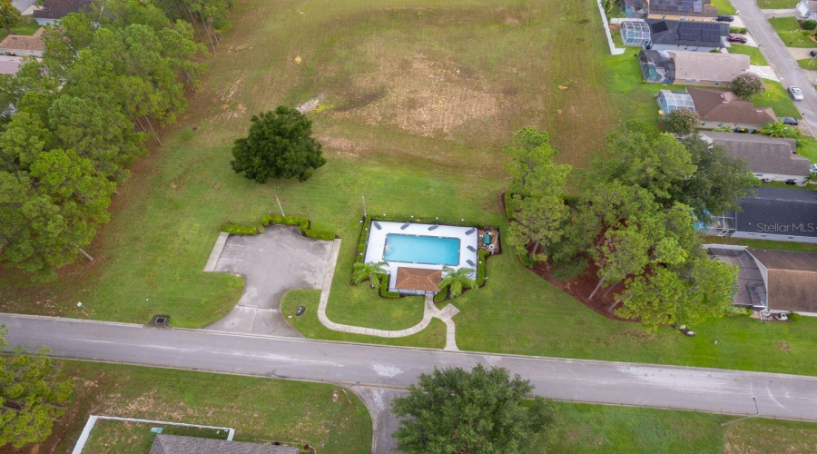 DAVENPORT, Florida 33897, 4 Bedrooms Bedrooms, ,2 BathroomsBathrooms,Residential,For Sale,HALSTEAD,0,MFRS5134482