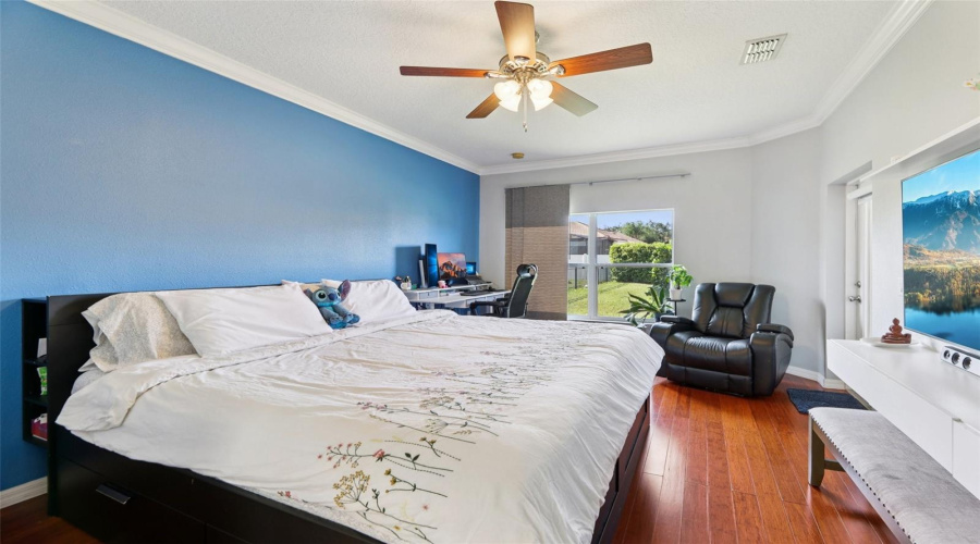 KISSIMMEE, Florida 34746, 3 Bedrooms Bedrooms, ,2 BathroomsBathrooms,Residential,For Sale,VALLEYVIEW,0,MFRO6355805