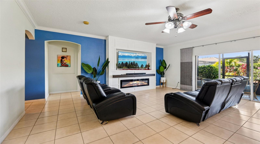 KISSIMMEE, Florida 34746, 3 Bedrooms Bedrooms, ,2 BathroomsBathrooms,Residential,For Sale,VALLEYVIEW,0,MFRO6355805
