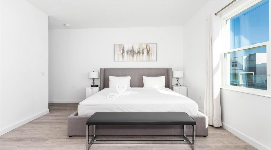 DAVENPORT, Florida 33896, 5 Bedrooms Bedrooms, ,4 BathroomsBathrooms,Residential,For Sale,FAMAGUSTA,0,MFRO6359796