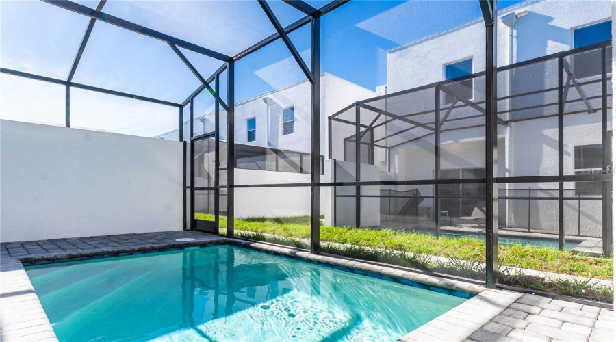 DAVENPORT, Florida 33896, 5 Bedrooms Bedrooms, ,4 BathroomsBathrooms,Residential,For Sale,FAMAGUSTA,0,MFRO6359796