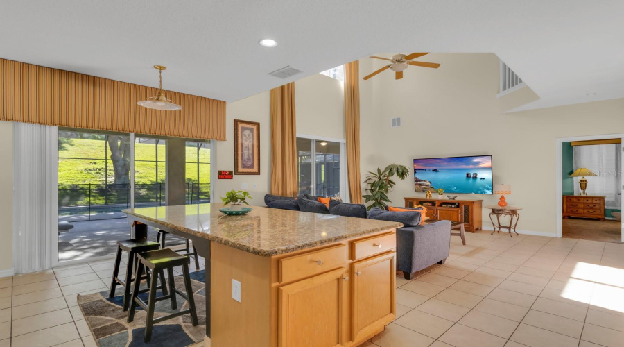 KISSIMMEE, Florida 34747, 7 Bedrooms Bedrooms, ,4 BathroomsBathrooms,Residential,For Sale,LIDO KEY,0,MFRS5138429