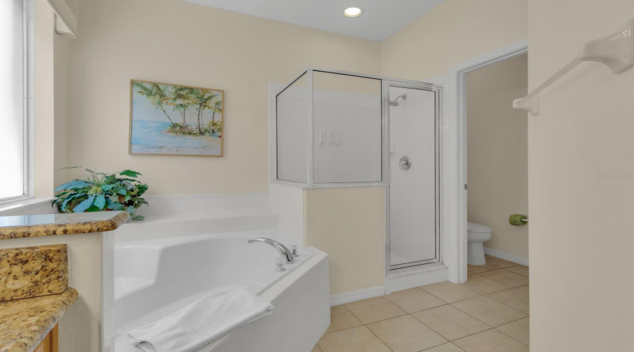 KISSIMMEE, Florida 34747, 7 Bedrooms Bedrooms, ,4 BathroomsBathrooms,Residential,For Sale,LIDO KEY,0,MFRS5138429