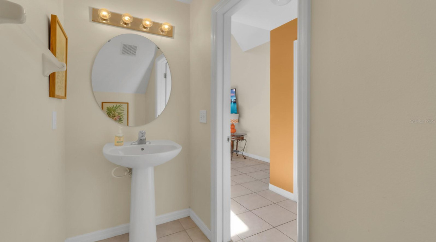 KISSIMMEE, Florida 34747, 7 Bedrooms Bedrooms, ,4 BathroomsBathrooms,Residential,For Sale,LIDO KEY,0,MFRS5138429