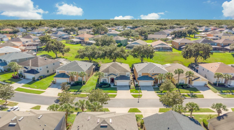 KISSIMMEE, Florida 34747, 7 Bedrooms Bedrooms, ,4 BathroomsBathrooms,Residential,For Sale,LIDO KEY,0,MFRS5138429
