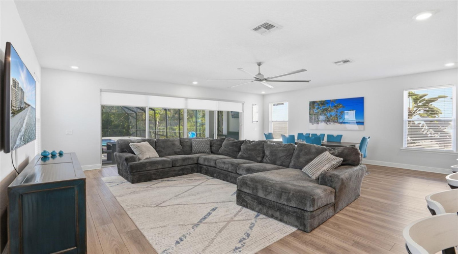 REUNION, Florida 34747, 4 Bedrooms Bedrooms, ,3 BathroomsBathrooms,Residential,For Sale,DESERT MOUNTAIN,0,MFRO6357556