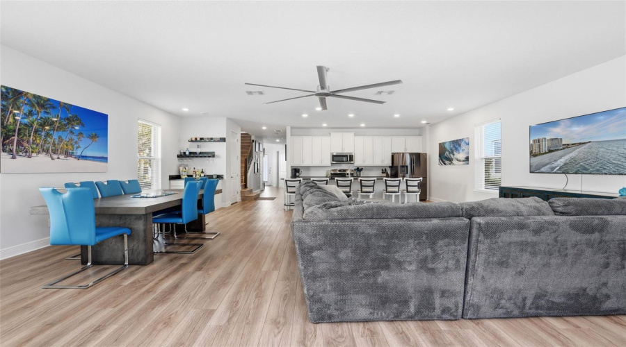 REUNION, Florida 34747, 4 Bedrooms Bedrooms, ,3 BathroomsBathrooms,Residential,For Sale,DESERT MOUNTAIN,0,MFRO6357556