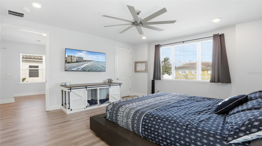 REUNION, Florida 34747, 4 Bedrooms Bedrooms, ,3 BathroomsBathrooms,Residential,For Sale,DESERT MOUNTAIN,0,MFRO6357556