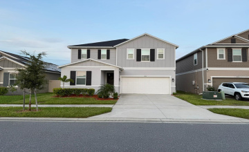 DAVENPORT, Florida 33896, 5 Bedrooms Bedrooms, ,2 BathroomsBathrooms,Residential,For Sale,OVERPOOL,0,MFRS5138383