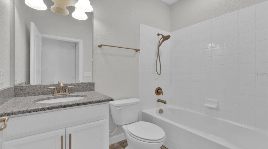 DAVENPORT, Florida 33896, 4 Bedrooms Bedrooms, ,2 BathroomsBathrooms,Residential,For Sale,OVERPOOL,0,MFRS5138383