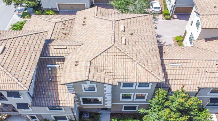 DAVENPORT, Florida 33896, 4 Bedrooms Bedrooms, ,2 BathroomsBathrooms,Residential,For Sale,OVERPOOL,0,MFRS5138383