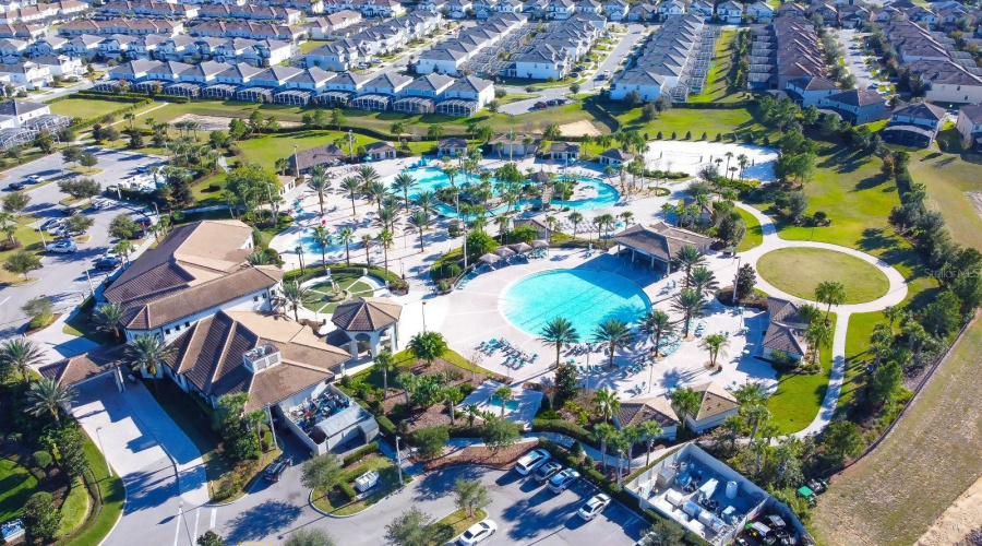 DAVENPORT, Florida 33896, 4 Bedrooms Bedrooms, ,2 BathroomsBathrooms,Residential,For Sale,OVERPOOL,0,MFRS5138383