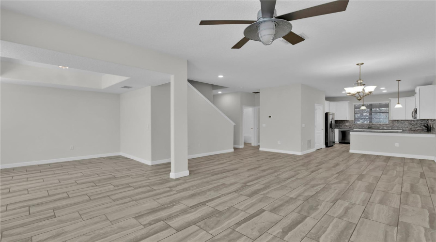 DAVENPORT, Florida 33896, 4 Bedrooms Bedrooms, ,2 BathroomsBathrooms,Residential,For Sale,OVERPOOL,0,MFRS5138383