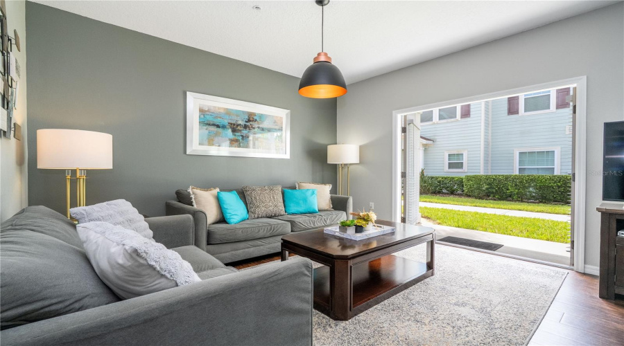 KISSIMMEE, Florida 34747, 4 Bedrooms Bedrooms, ,3 BathroomsBathrooms,Residential,For Sale,SHINE,0,MFRO6341857