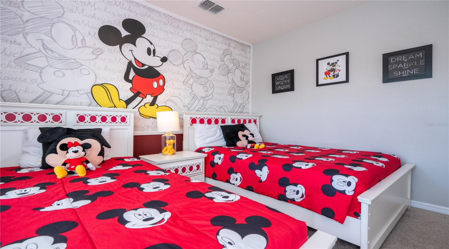 KISSIMMEE, Florida 34747, 4 Bedrooms Bedrooms, ,3 BathroomsBathrooms,Residential,For Sale,SHINE,0,MFRO6341857