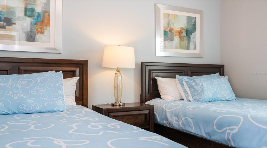 KISSIMMEE, Florida 34747, 4 Bedrooms Bedrooms, ,3 BathroomsBathrooms,Residential,For Sale,SHINE,0,MFRO6341857