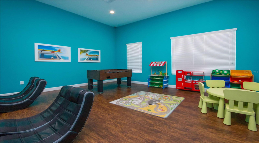 KISSIMMEE, Florida 34747, 4 Bedrooms Bedrooms, ,3 BathroomsBathrooms,Residential,For Sale,SHINE,0,MFRO6341857