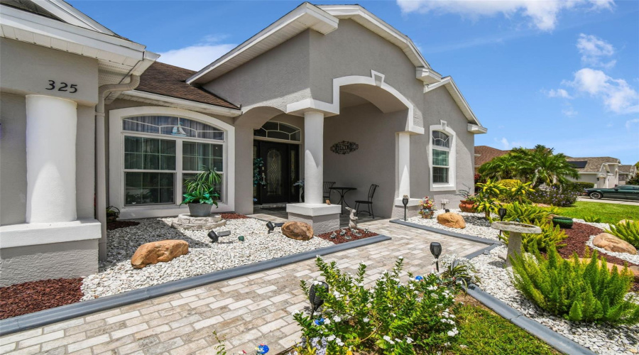 DAVENPORT, Florida 33897, 4 Bedrooms Bedrooms, ,3 BathroomsBathrooms,Residential,For Sale,PRESTWICK,0,MFRO6319067