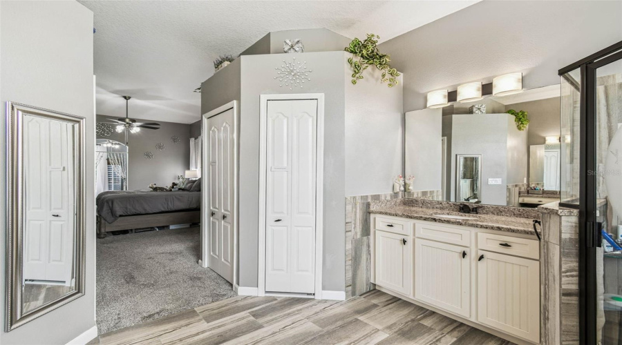 DAVENPORT, Florida 33897, 4 Bedrooms Bedrooms, ,3 BathroomsBathrooms,Residential,For Sale,PRESTWICK,0,MFRO6319067